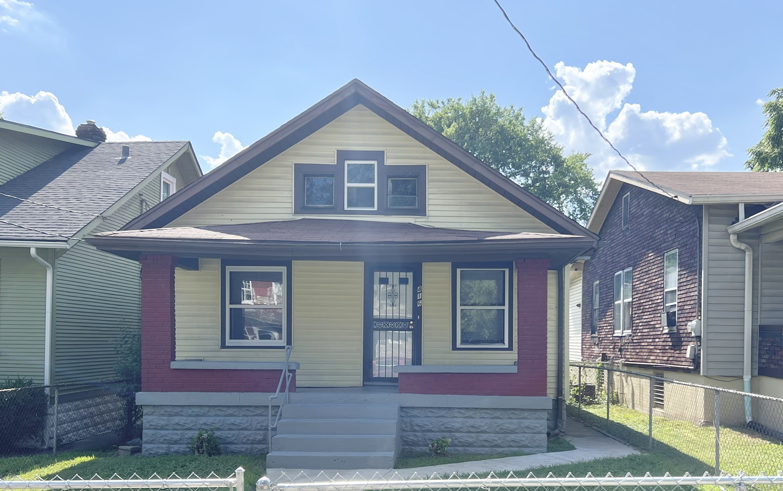 Property main image