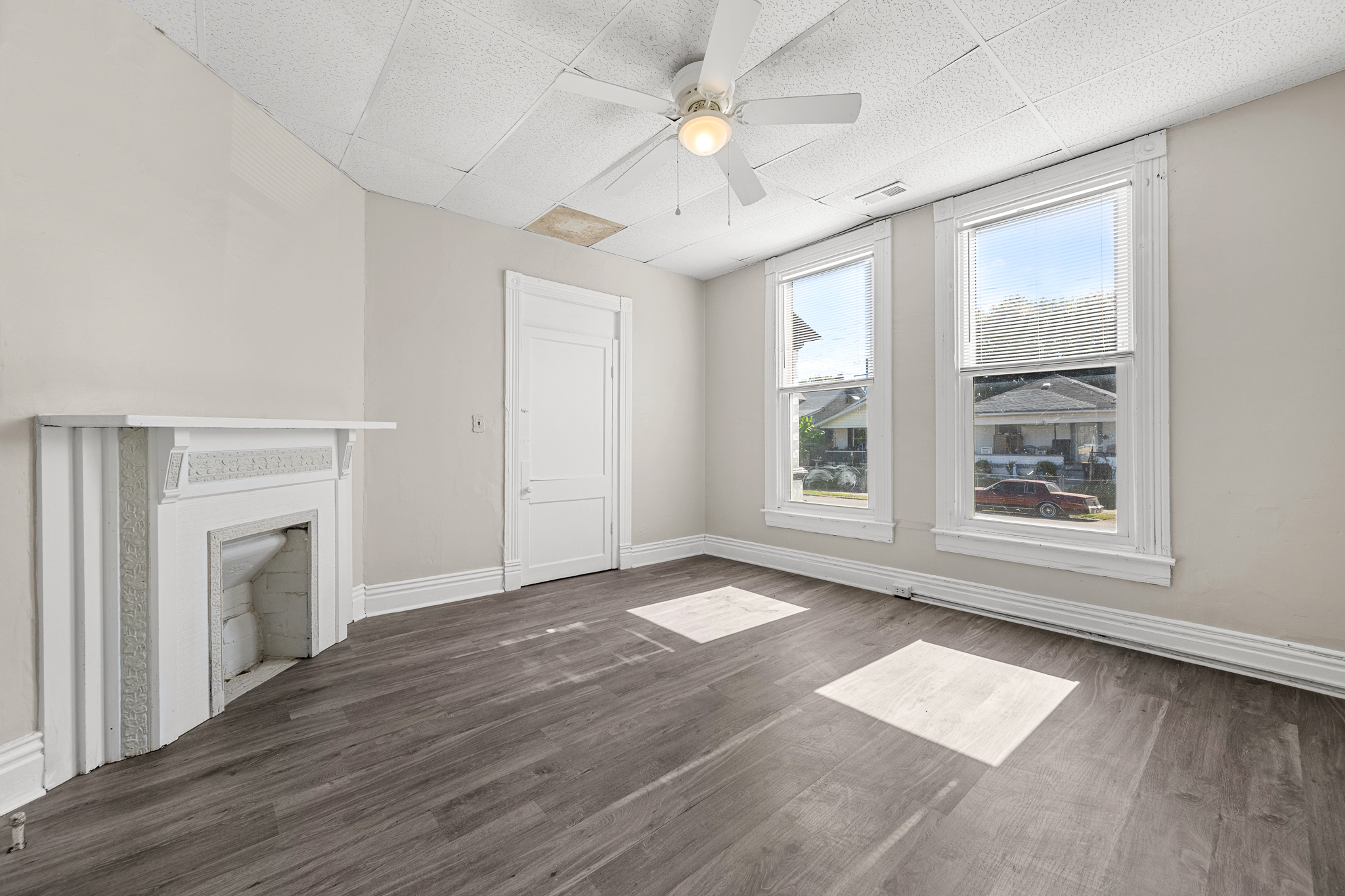 Property thumbnail image