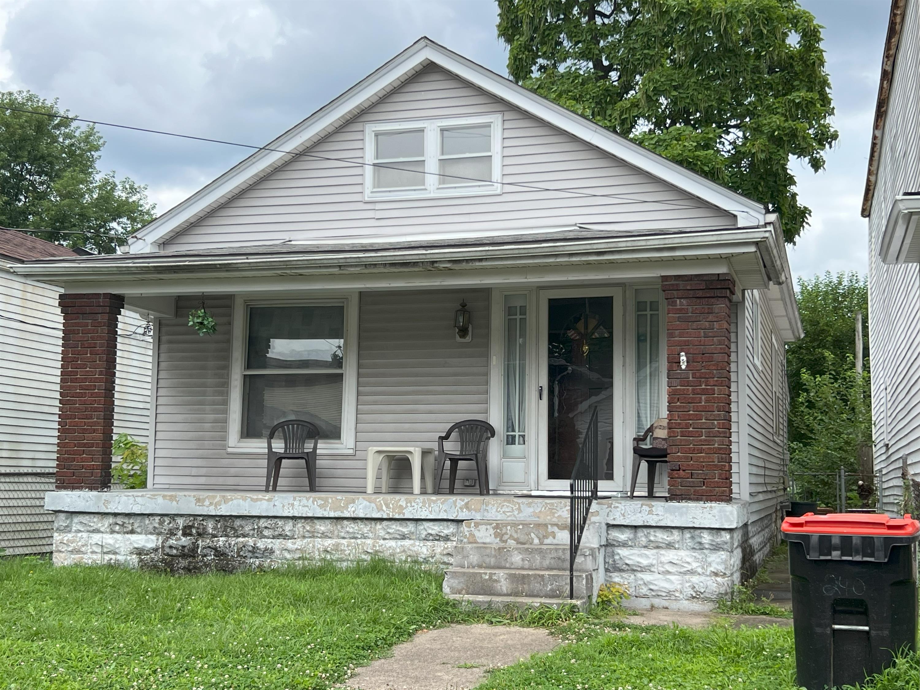 Property main image