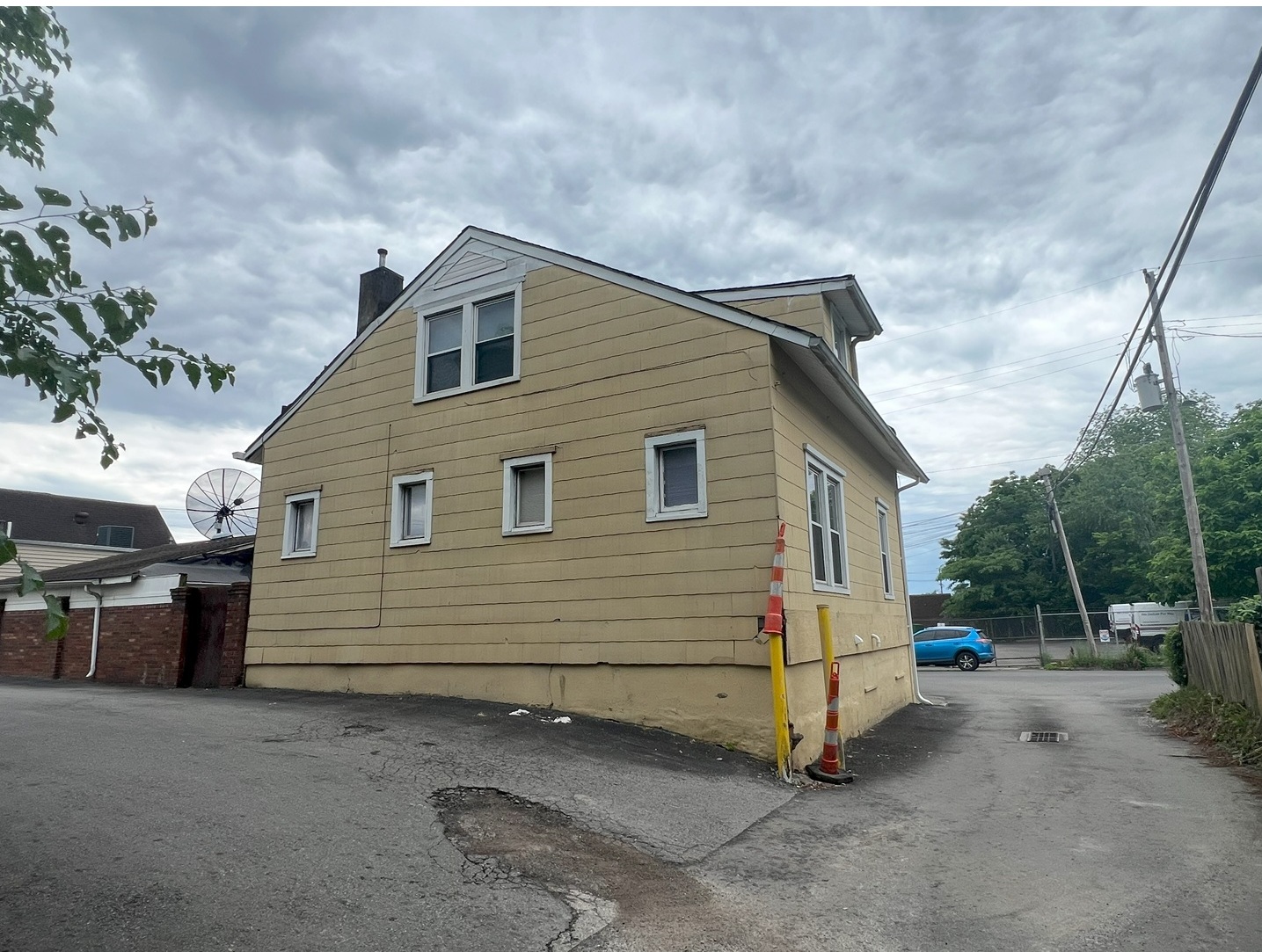 Property thumbnail image